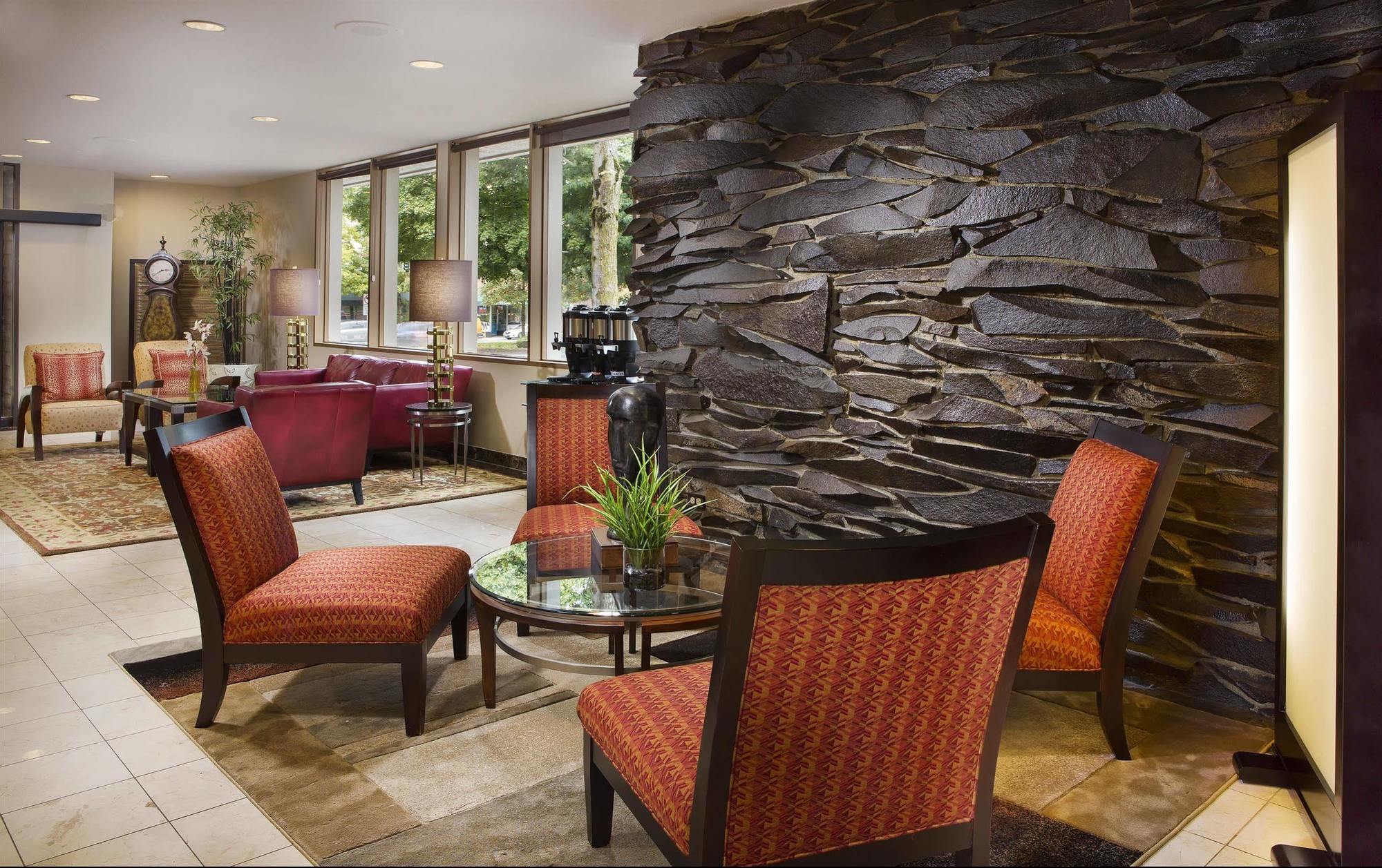 Red Lion Inn & Suites Olympia, Governor Hotel Bagian luar foto