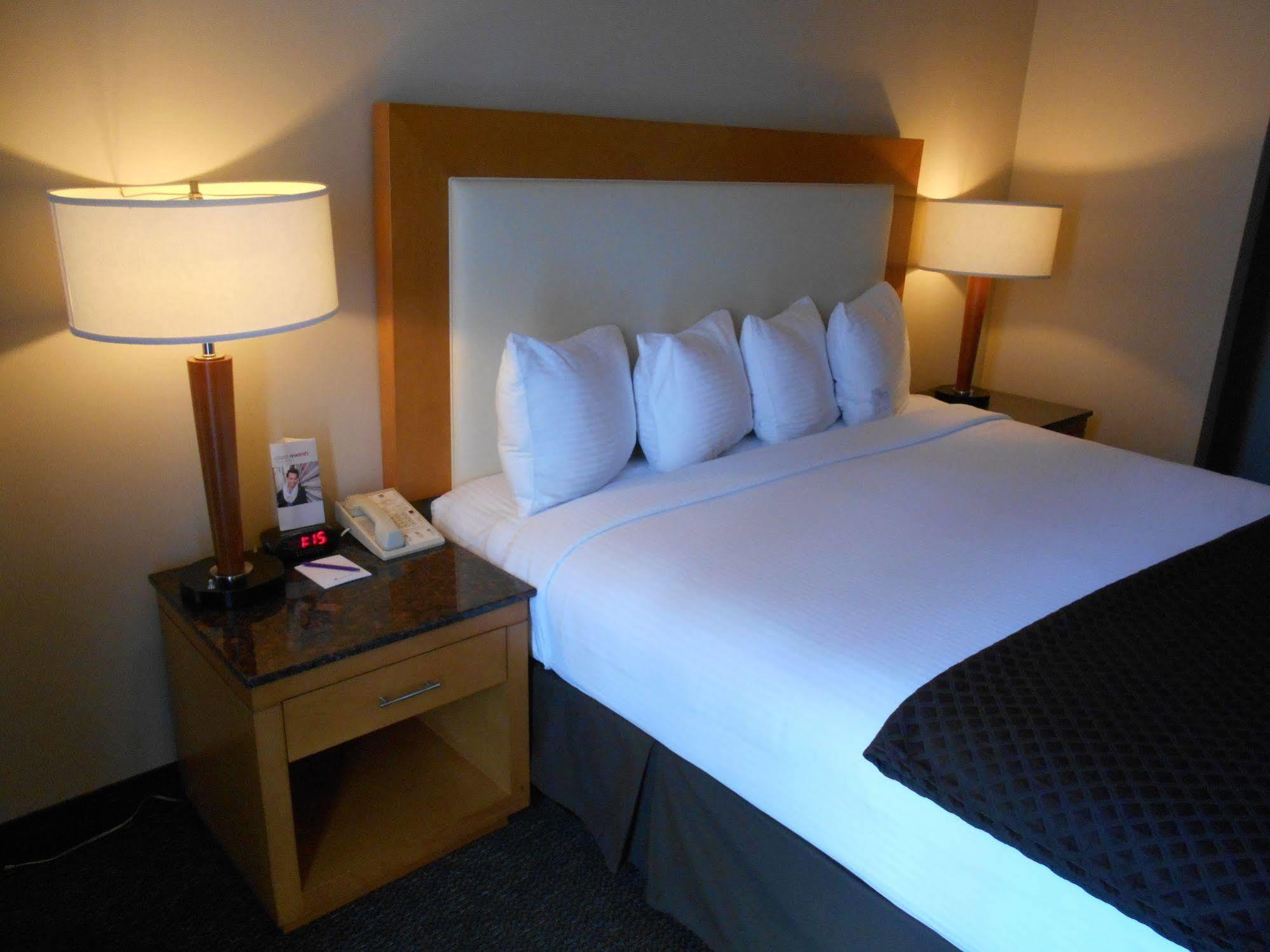 Red Lion Inn & Suites Olympia, Governor Hotel Bagian luar foto